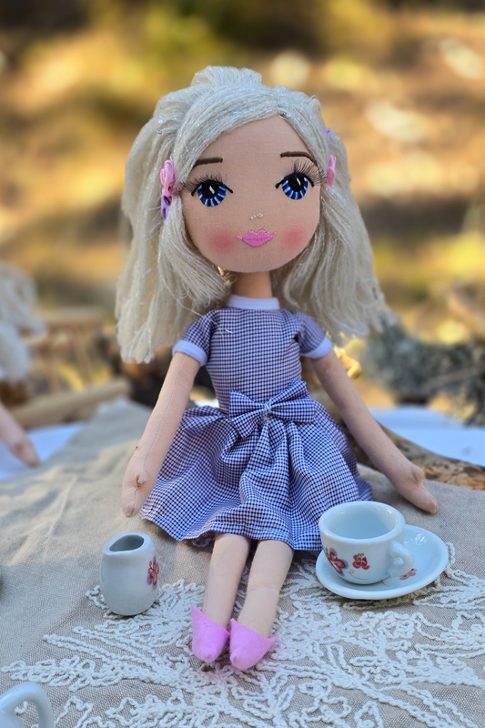 Customize your Drimydolls doll