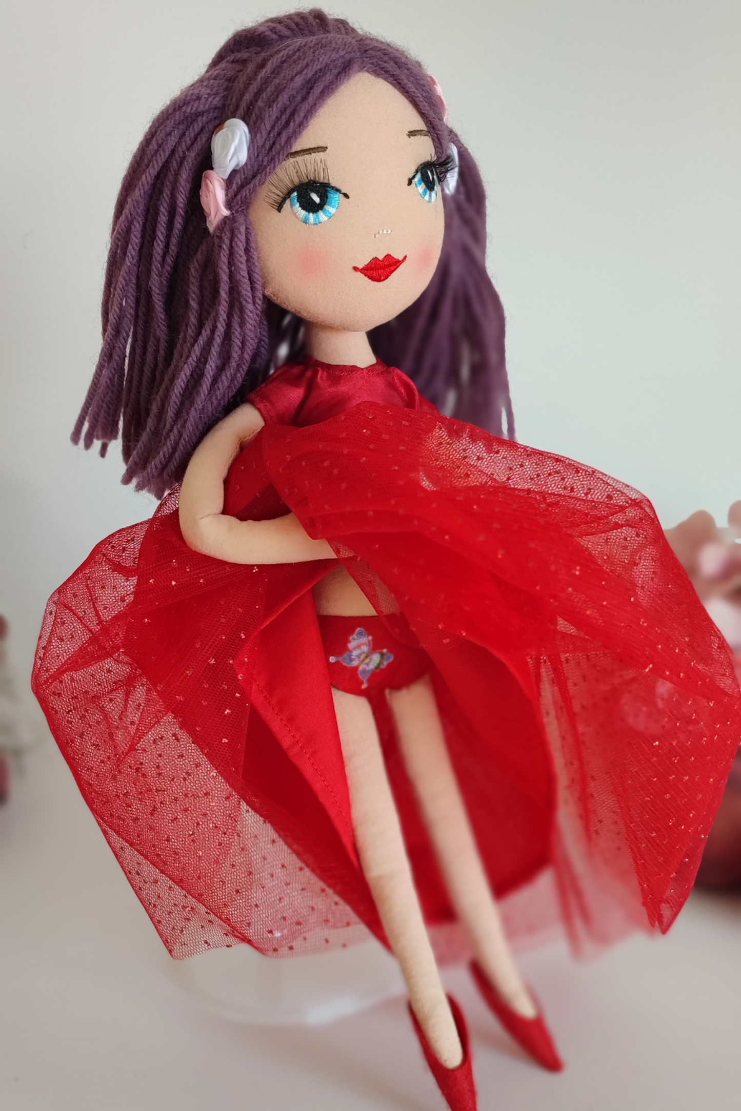 muñeca con vestido de fiesta